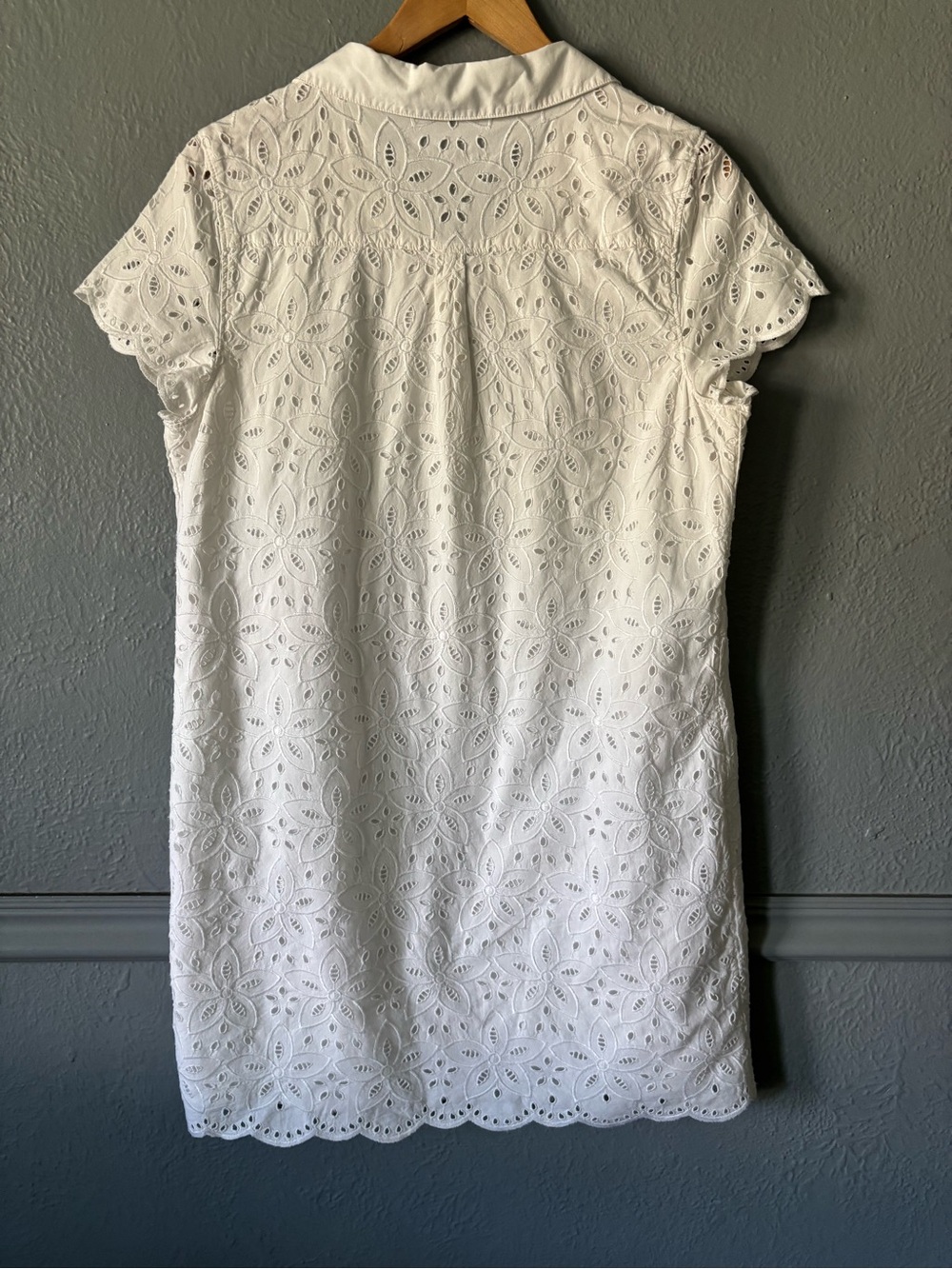 Vineyard Vines White Eyelet Shift Dress 100% Cotton Lined Size 12 - Picture 5 of 12